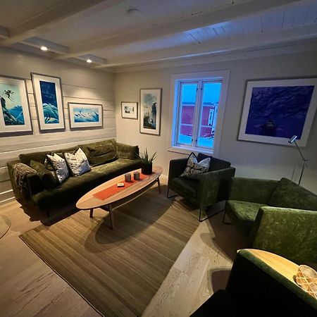 Kjosen Lodge, Lyngen. Lyngseidet 외부 사진