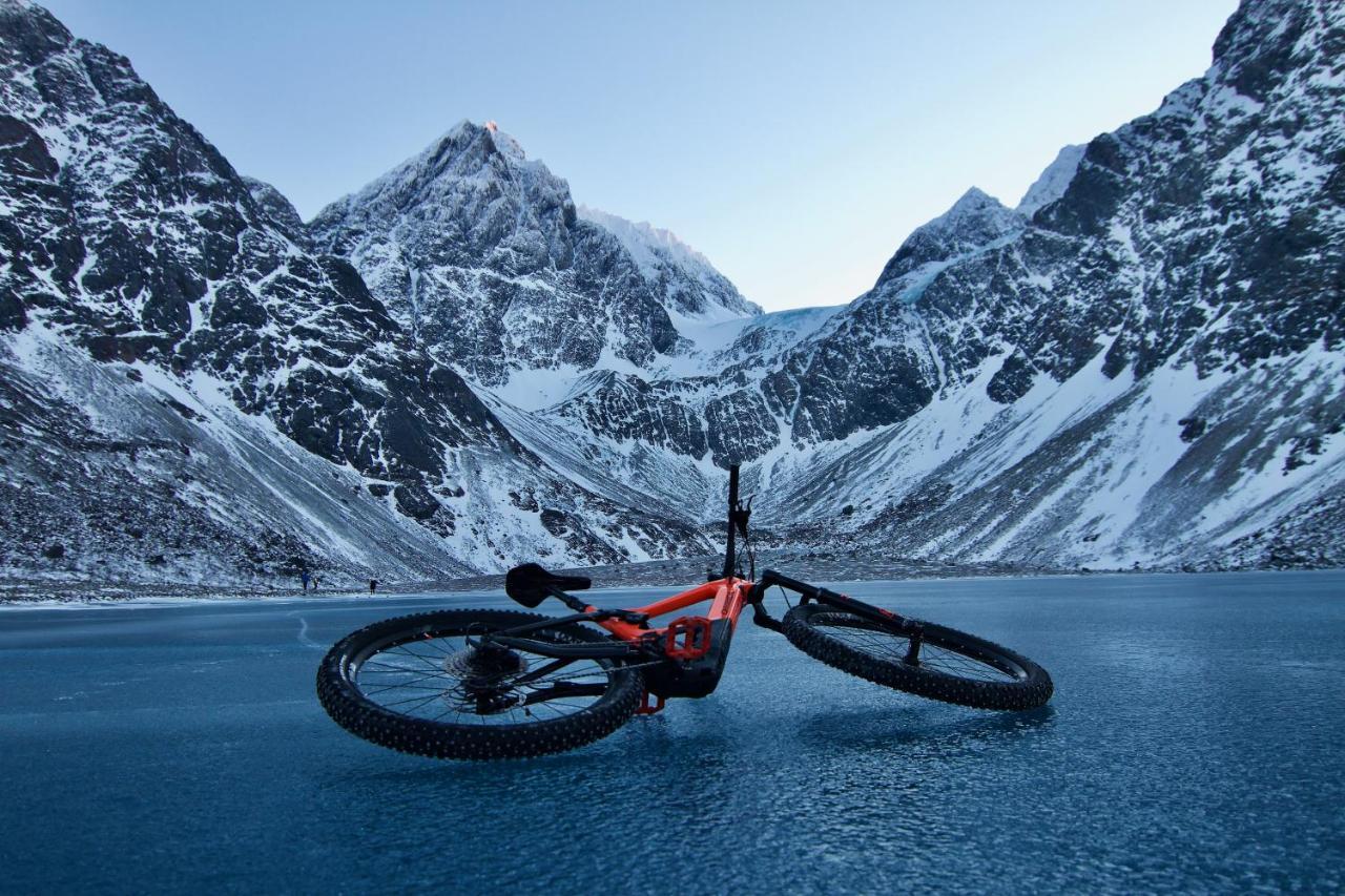 Kjosen Lodge, Lyngen. Lyngseidet 외부 사진