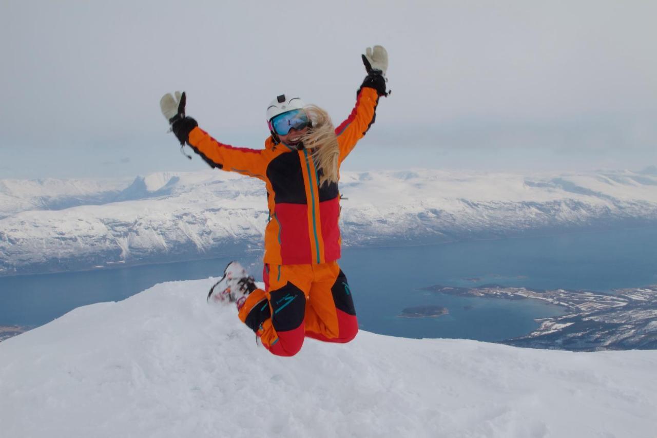 Kjosen Lodge, Lyngen. Lyngseidet 외부 사진